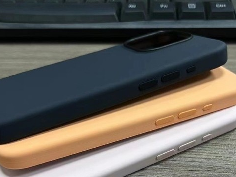 桦南苹果14维修站分享iPhone14手机壳能直接给iPhone15用吗?